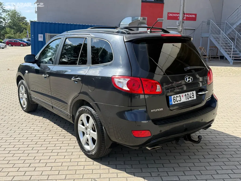 Hyundai Santa Fe, 2.2CRDi, 114kw 4x4 Aut. Tažné - fotka 3