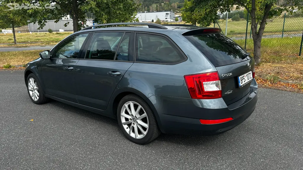 Škoda OCTAVIA 2.0 TDI - fotka 3
