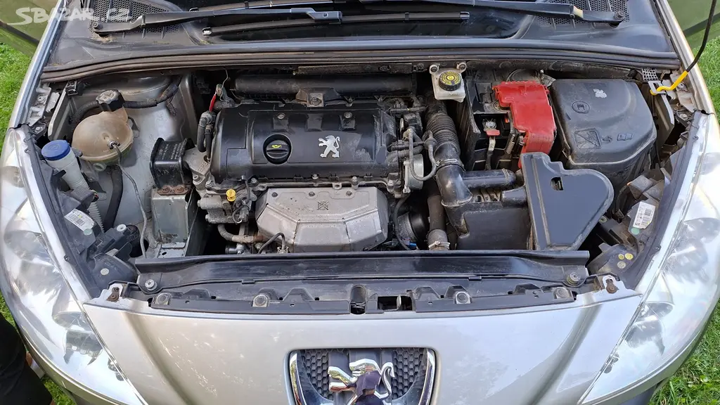 Peugeot 308 - fotka 6
