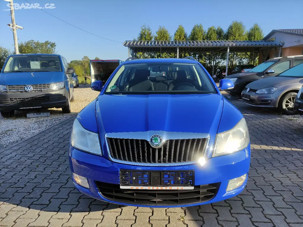 ŠKODA OCTAVIA II 1.6 MPi 75KW AMBIENTE COMBI,ZÁVĚS - fotka 2