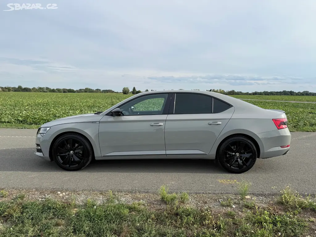 Superb SPORTLINE 2.0TSI 140kW DSG 114tis km DPH ČR - fotka 5