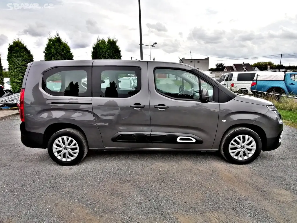 Citroën Berlingo, XL 1.5 BlueHdi Shine Navi - fotka 3
