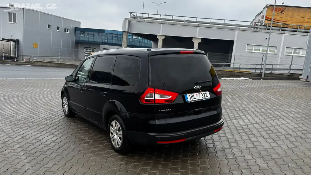 Ford Galaxy 2,0, 103 kW - fotka 5