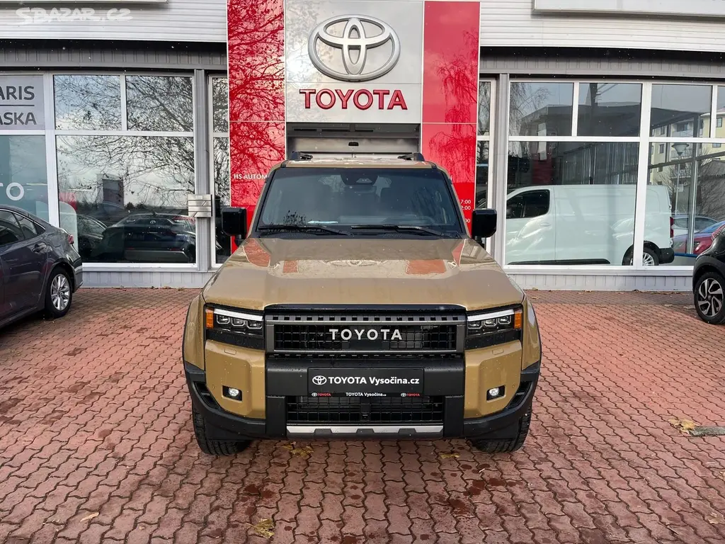 Toyota Land Cruiser, 2,8L MHEV 8AT 4x4 Executive - fotka 2