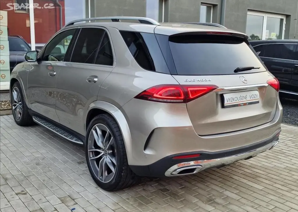 Mercedes-Benz GLE, 400d AMG 243kW 4Matic, Vzduch - fotka 3