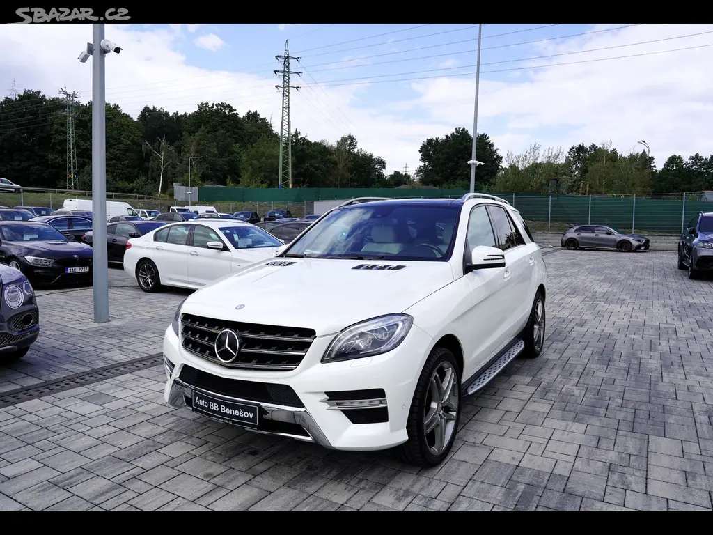 Mercedes-Benz ML, ML 350d AMG, 4Matic/Designo/ČR - fotka 2