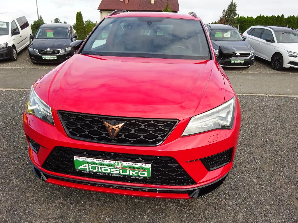 SEAT CUPRA ATECA 2,0 TSI 221kW DSG 4x4 - 1.Majitel - fotka 2