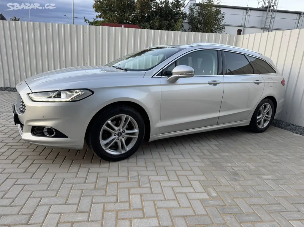Ford Mondeo, 2,0 TDCi TITANIUM tažné ČR - fotka 3