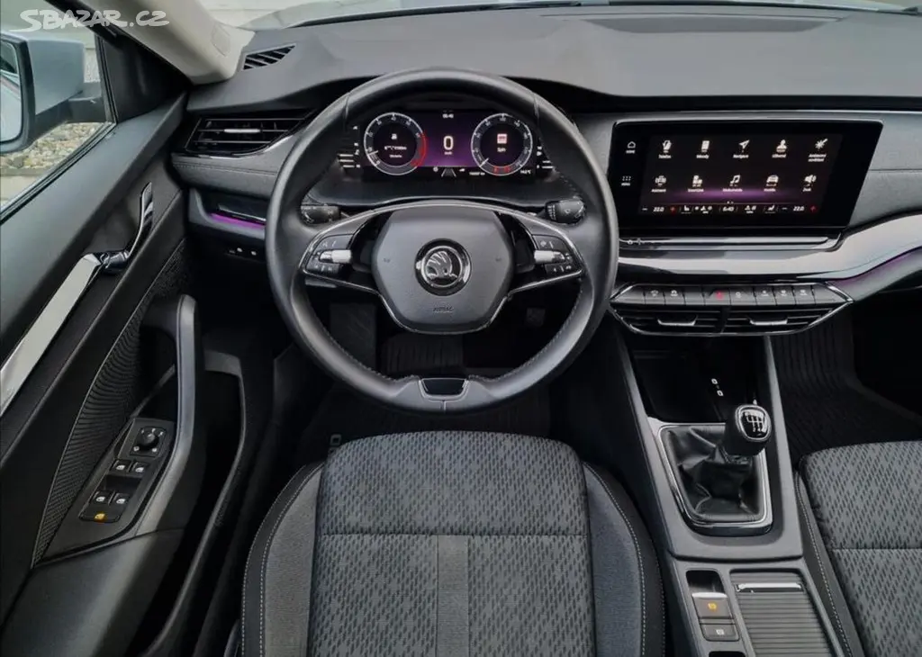 Škoda Octavia, 1.5TSI 110kW Style, ČR,1.Maj. - fotka 5