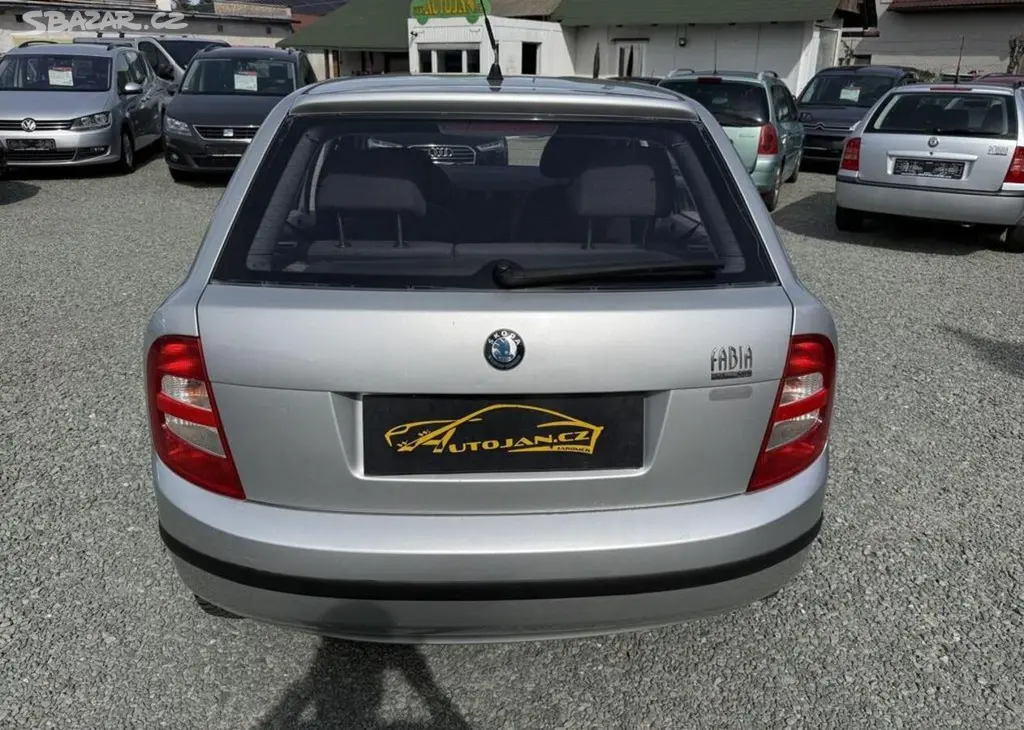 Škoda Fabia 1.4 MPI KLIMA benzín manuální1 - fotka 5