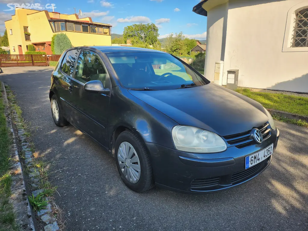 Volkswagen golf V