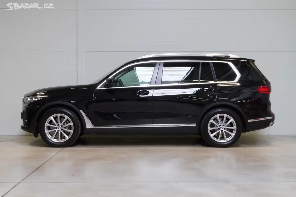 BMW X7, Xdrive40d,1MAJ,ČR,DPH,Tažné - fotka 5