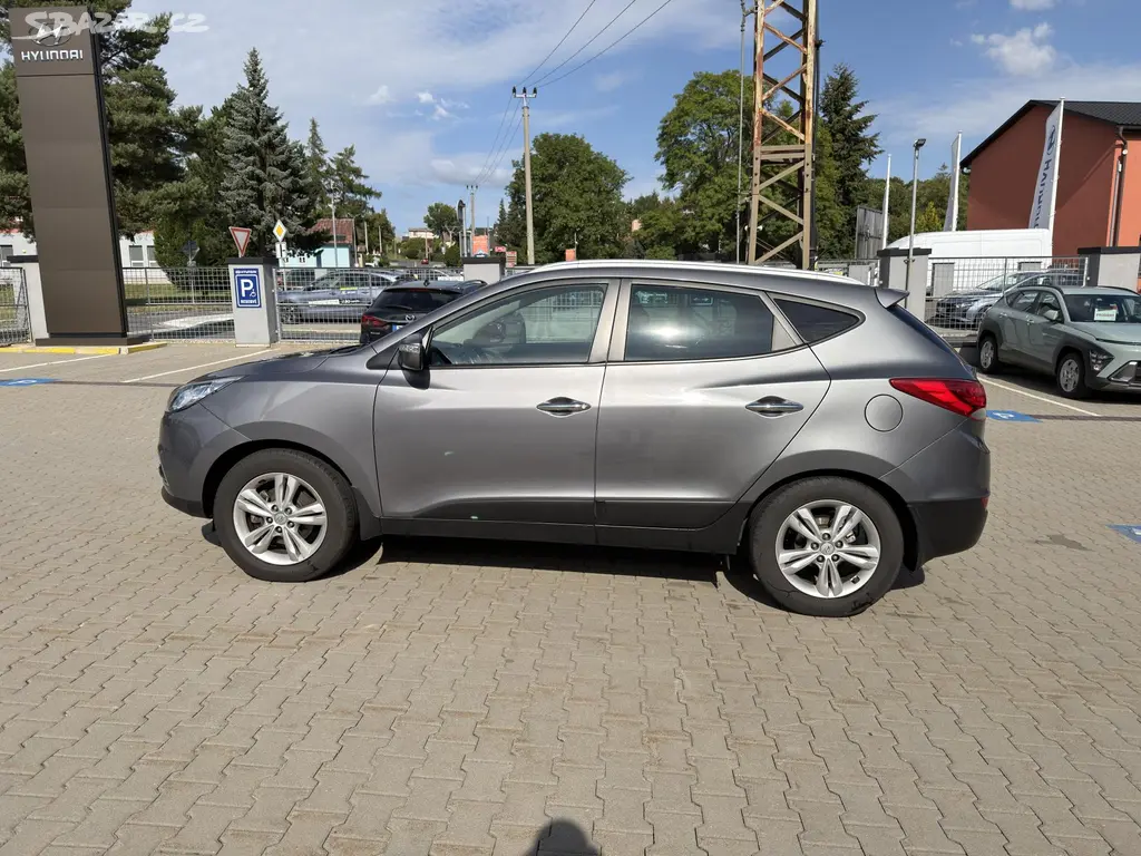 Hyundai ix35, 1.7CRDI-85KW,4x KOLA NA ZIMU - fotka 4