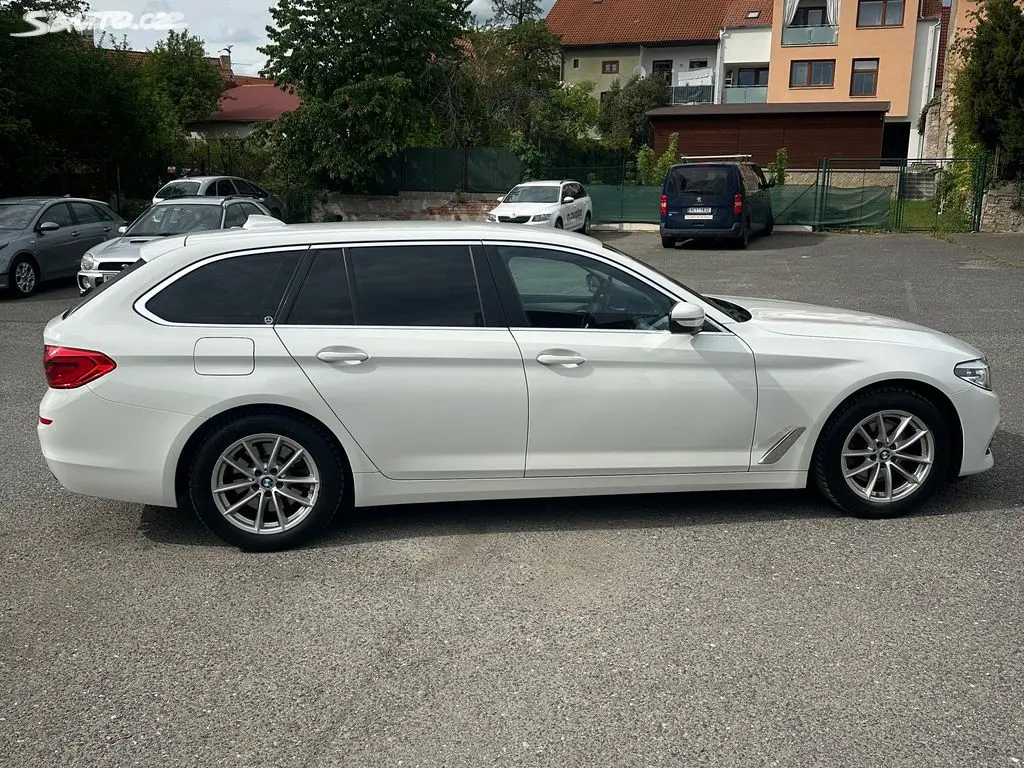 BMW 520d 2.0 140KW, Touring, R.2019, Top stav !! - fotka 3