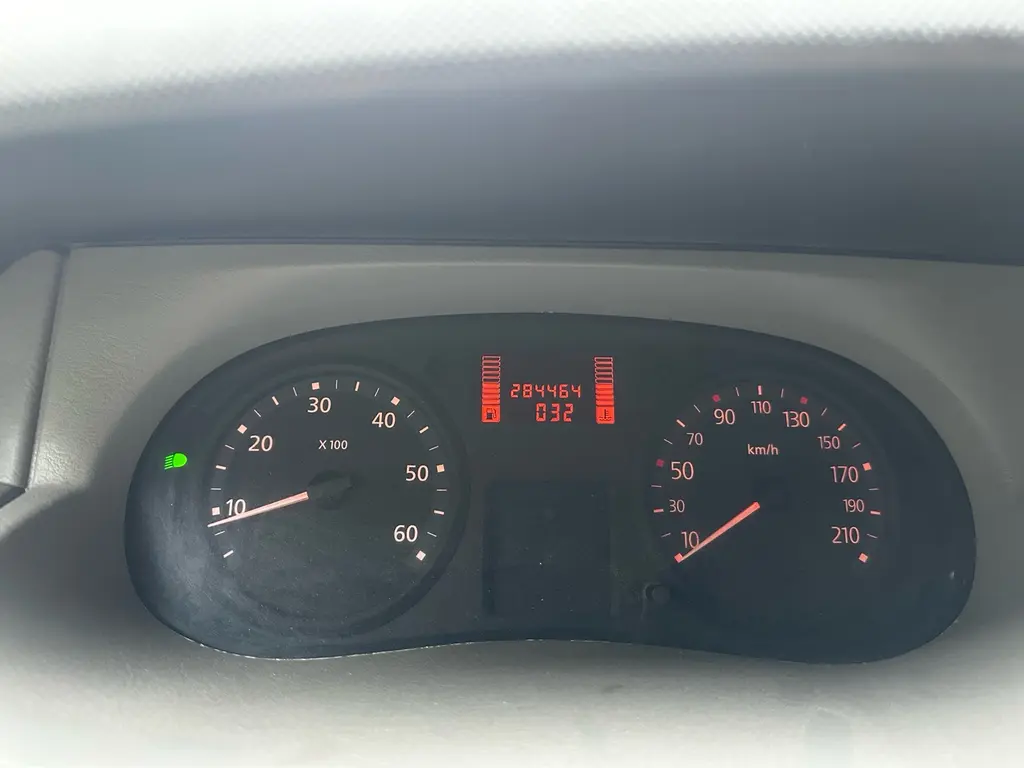 Renault Trafic 2.0 84kw - fotka 2