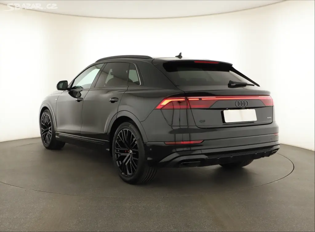 Audi Q8, 50 TDI, S-LINE, VZDUCH - fotka 3