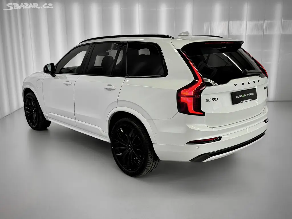 Volvo XC90, T8 AWD BLACK EDITION ULTRA, VZ - fotka 4