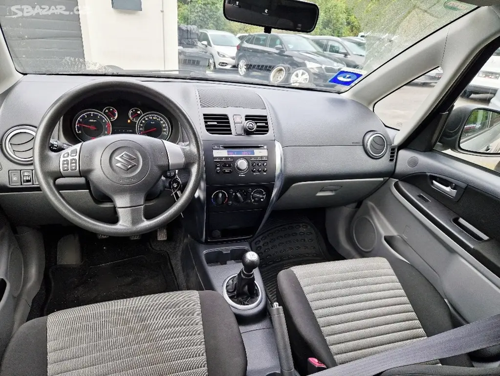 Suzuki SX4, 1.6 (88 kW), 4x4, 84 tis. km - fotka 5