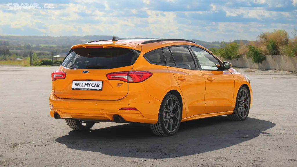 Ford Focus, ST 2,3/206kW Kůže B&O DPH - fotka 4