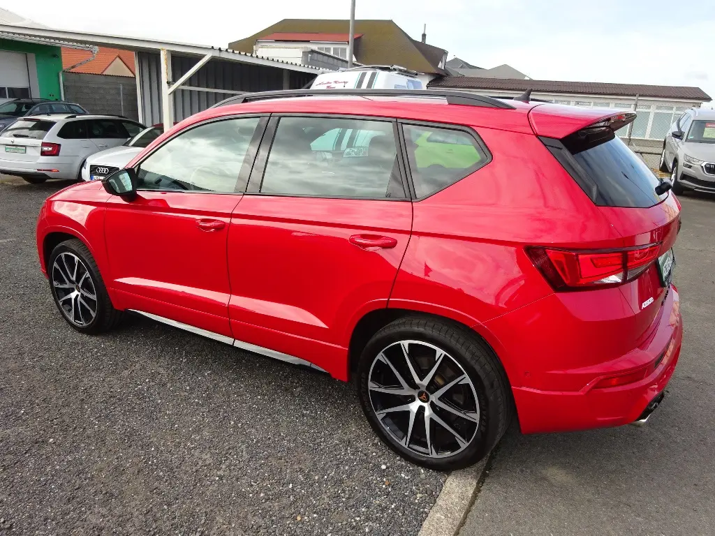 SEAT CUPRA ATECA 2,0 TSI 221kW DSG 4x4 - 1.Majitel - fotka 4