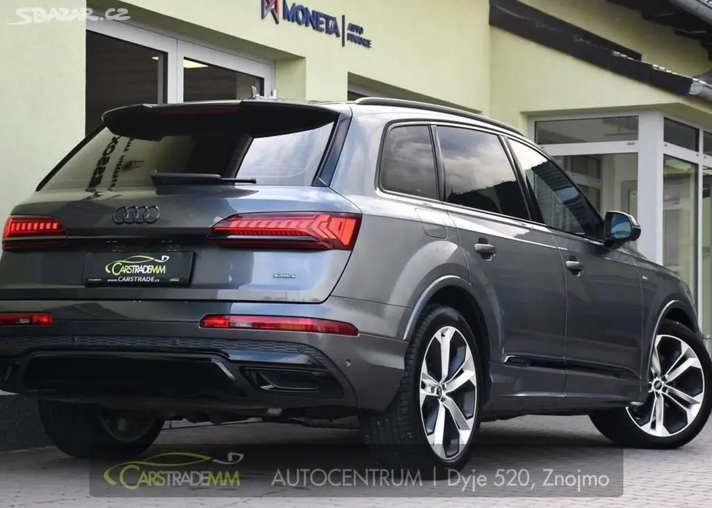 Audi Q7 3,0TFSI S-LINE ZÁRUKA 2R. 7MÍS 250 kw - fotka 4