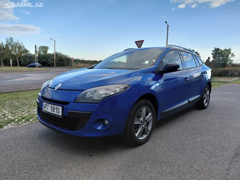 Renault Mégane, 1.6 16V 2.MAJ,PĚKNÉ,SPOLEHLIVÉ - fotka 3