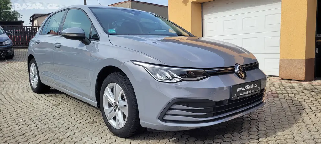 VW Golf 8 1,5TSi 96kW benzín "Life" FuLLeD - fotka 3