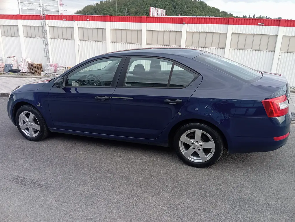 Škoda Octavia 3 ČR Původ - fotka 3