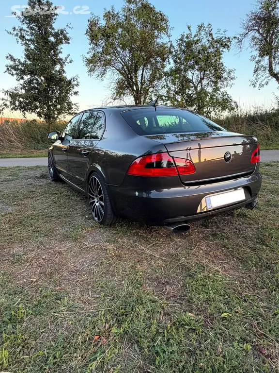 Škoda Superb 2 3.6i DSG - fotka 6