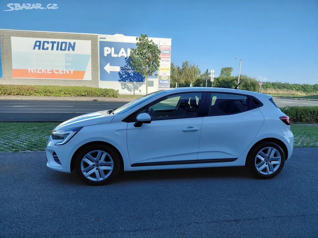Renault Clio, 1.0TCE 67KW 2.MAJ VELMI PĚKNÉ - fotka 4