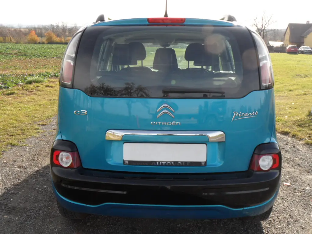 Citroen C3 Picasso 1.4 VTi,70kw,naj,96000km - fotka 5