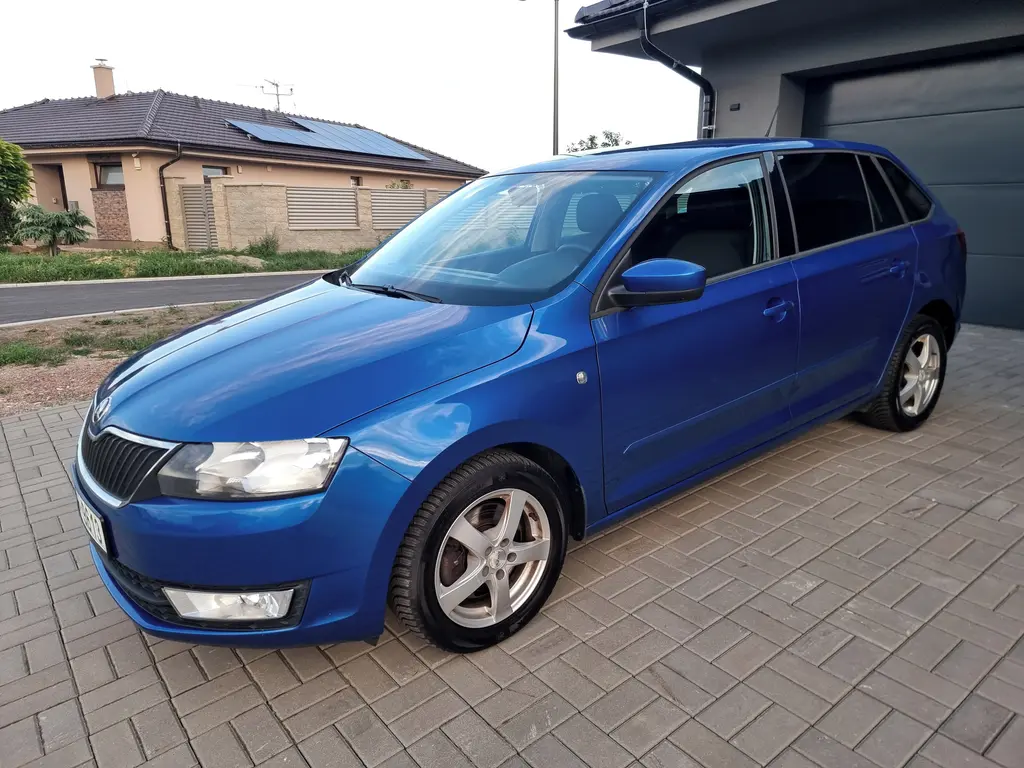Škoda Rapid, 1.6TDI | ELEGANCE | Najeto 194 - fotka 3