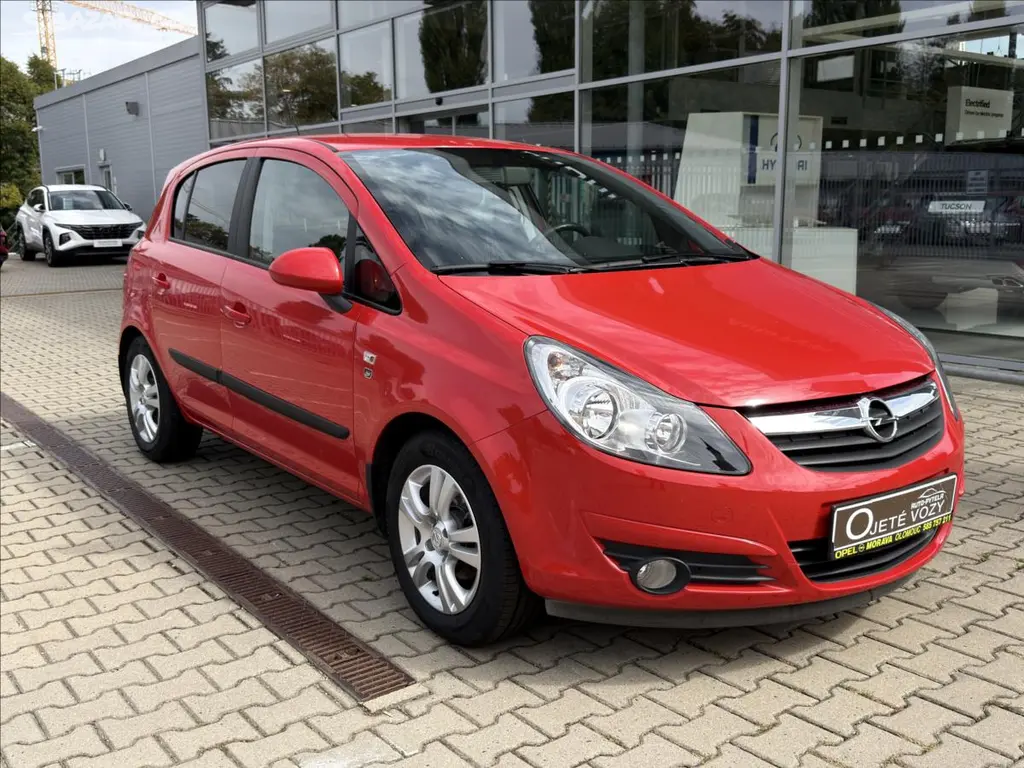 Opel Corsa, 1,2 MT - fotka 2