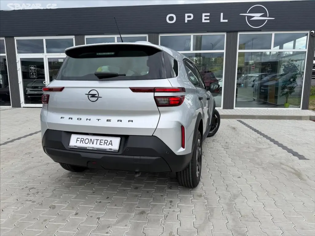 Opel Frontera, 1,2 TURBO EDITION HYBRID - fotka 3