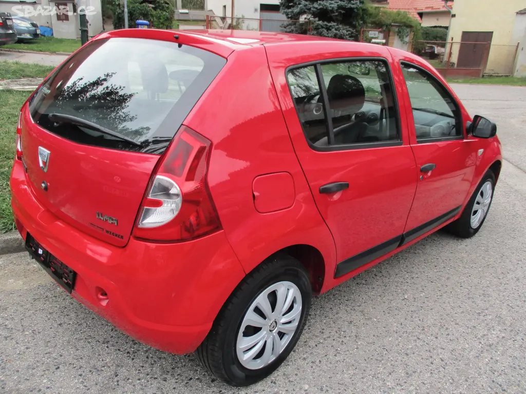 DACIA SANDERO 1.4 MPI, ZÁRUKA - fotka 5