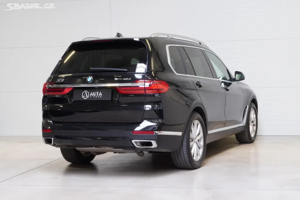 BMW X7, Xdrive40d,1MAJ,ČR,DPH,Tažné - fotka 6