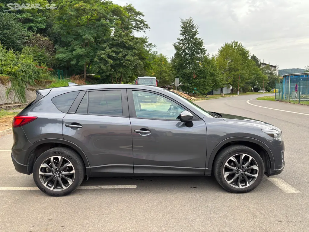 Mazda CX-5 2.2 D 110 kW Nakama ,r.v.17 servisováno - fotka 4