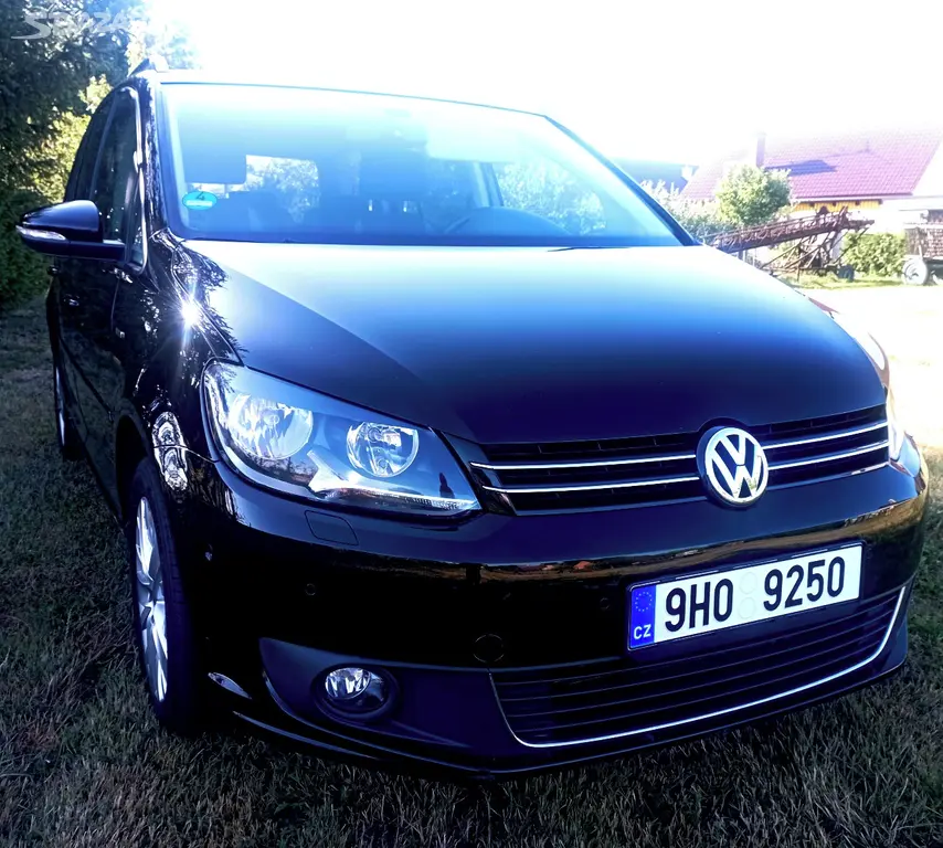 VOLKSWAGEN TOURAN 1.4TSI BENZIN - 103kW - - fotka 4