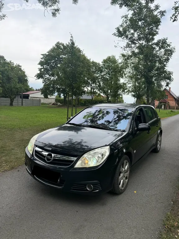 Opel Signum 2.2 Direct benzín 2007 servis TK 06/27