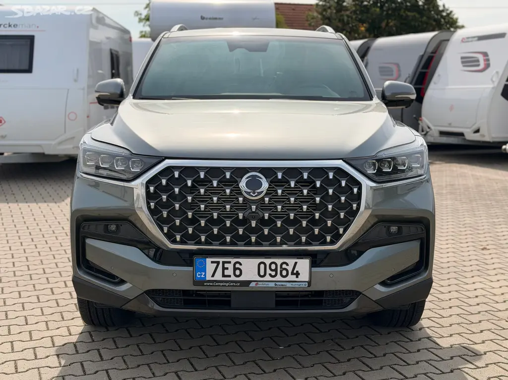 SsangYong Rexton - fotka 2