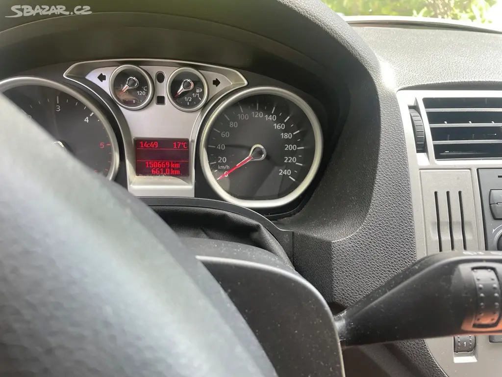 Ford Kuga 1997 4x4 2009 STK do [telefon skryt] km - fotka 5