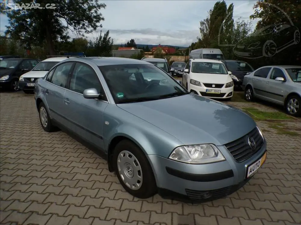 Volkswagen Passat 2,0 i TAŽNÉ ZAŘÍZENÍ