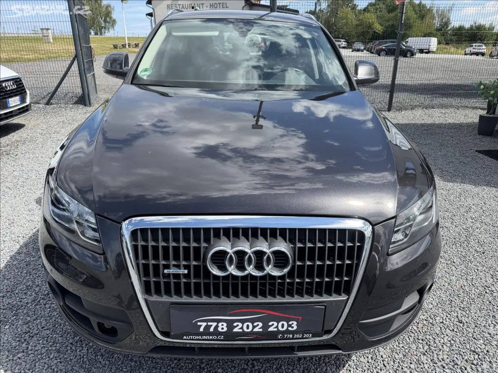 Audi Q5, 2,0 TDI 125 Kw QUATTRO - fotka 2