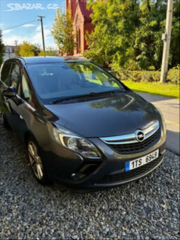 Opel Zafira 1,9 CDTI 125 kW AUTOMAT - fotka 2