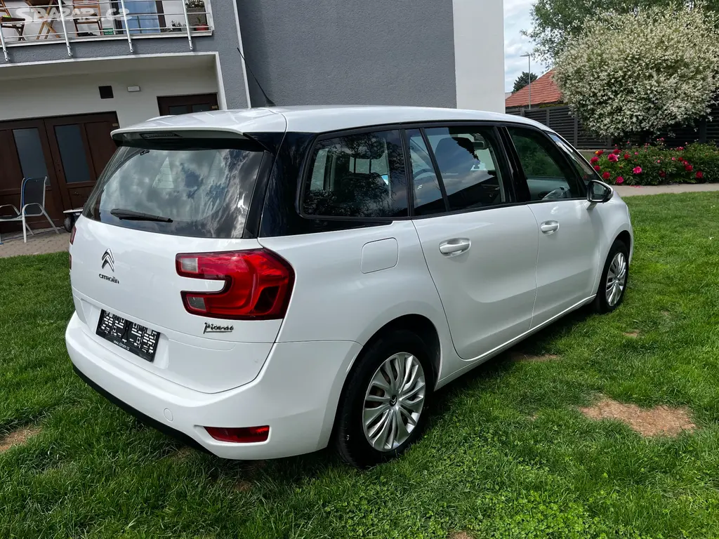 Citroen C4 Grand Picasso 1.2i 96Kw r.v 2016 - fotka 5