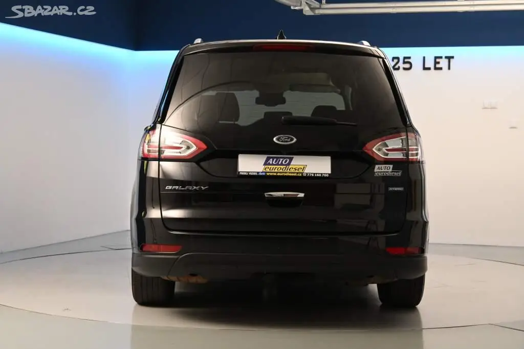 Ford Galaxy, 2.5 TITANIUM 7 Míst LED ACC SO - fotka 6