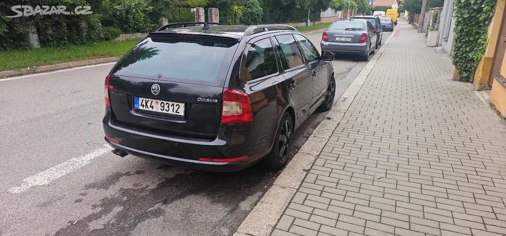 Škoda oktavia 2 2012 - fotka 3