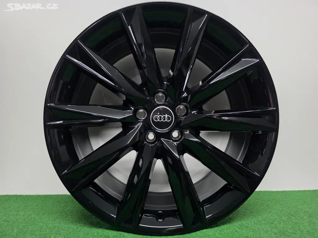 Audi E Tron Alu kola 20 bez pneu Originál Nové