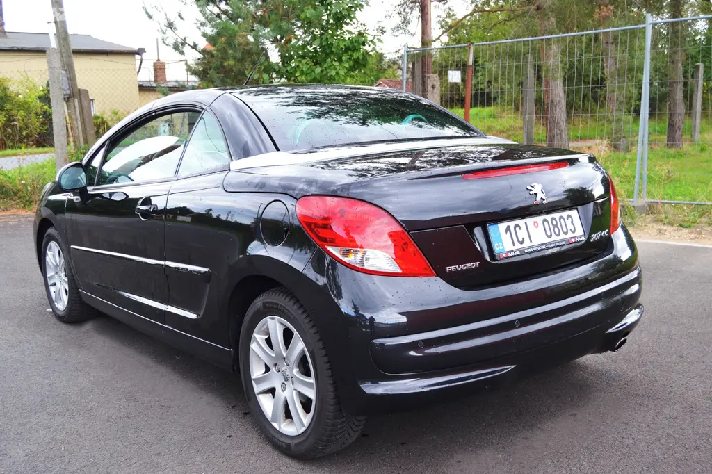 PEUGEOT 207 CC 1.6i 2010 KABRIOLET/MANUÁL/163TKM/ - fotka 5