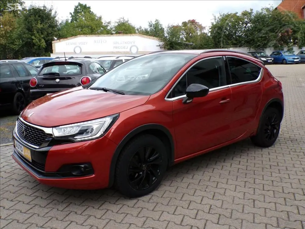Citroën DS4 1,6 HDi 120 1.MAJITEL - fotka 2